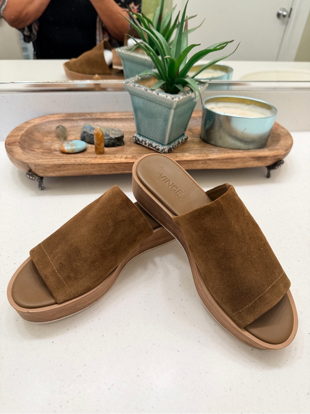 Vince Saskia Brown Suede Platform Slide Sandals Size 8 EUC